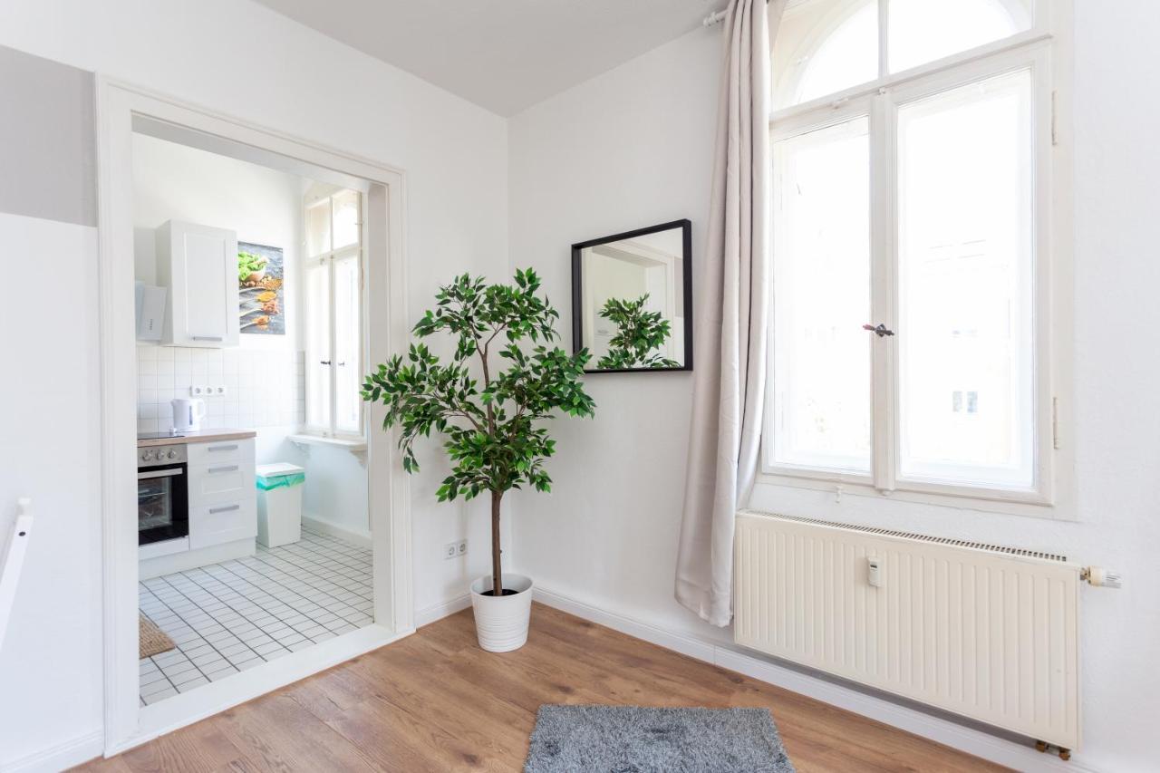 Fullhouse - Chemnitz - Z74 - 3 Bedrooms - Smarttv - Nespresso מראה חיצוני תמונה